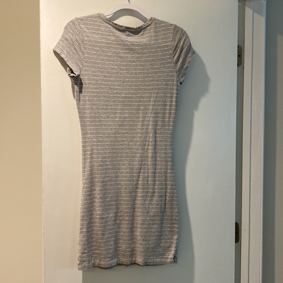 Athleta Central Stripe Faux Wrap Body Con Pullover Mini Dress Gray Size Medium - Picture 4 of 6